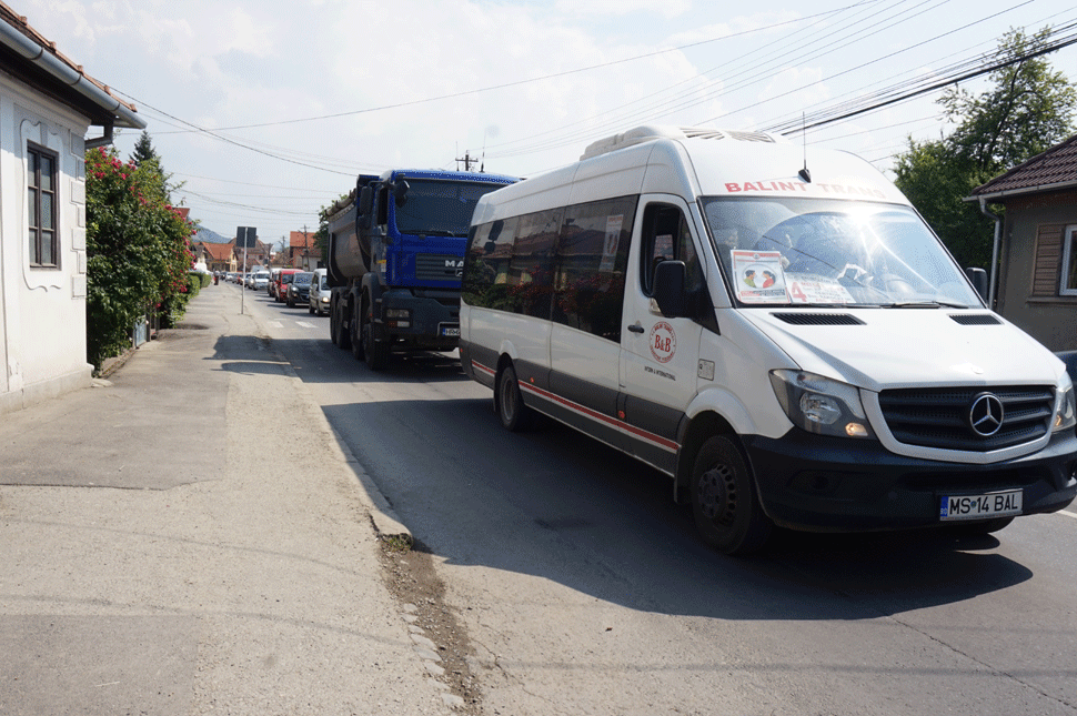Csak az egyik buszjárat közlekedik az ünnepek alatt