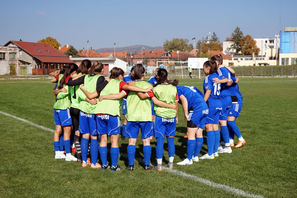 Galacon elődöntőzik a Vasas Femina
