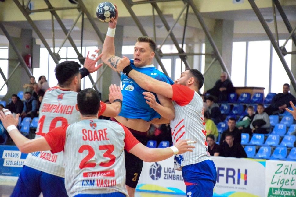 Egy ilyen hősies küzdelem után így menne el?