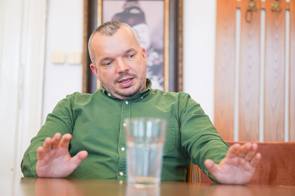 Kicsúszik Udvarhely kesztyűs kezéből a kézilabda?
