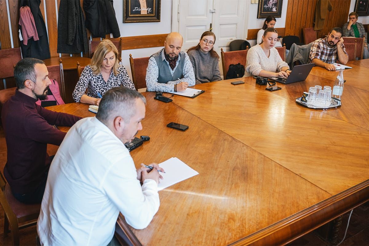 Most fizetjük meg a múlt hibáit?