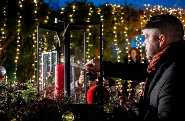 Nincs adventi gyertyagyújtás politikusok nélkül?