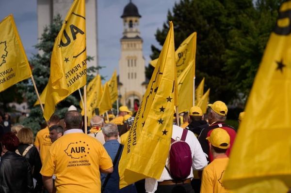 Elfogadták az AUR tervezetét a Kovászna és Hargita megyei román közösség jogairól