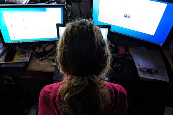 Az orvosok nemtörődömsége és a szar rendszer miatt kell betegen dolgoznia