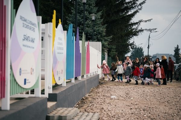 Korszerű bölcsődét avattak fel Kézdivásárhelyen