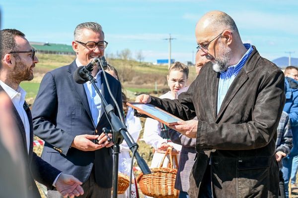 Arra kérik Kelemen Hunort, vezessen minket