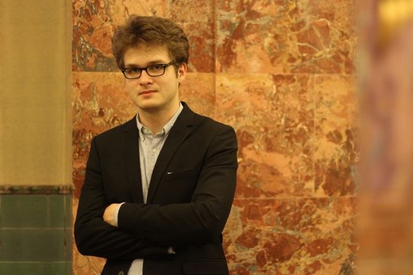Az I. világháború korszakát mutatja meg zongorán