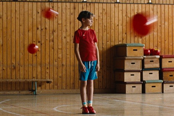 Mikor válik a suttogásból kiáltás?