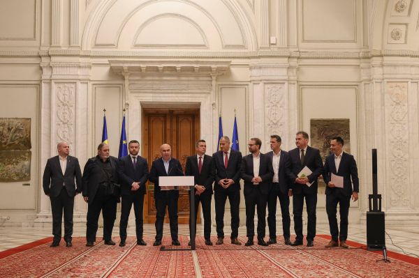 Közös államfőjelöltben gondolkodnak az Európa-barát pártok