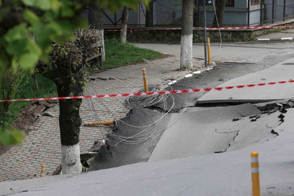 Beomlott egy utca egy Prahova megyei városban (videóval)