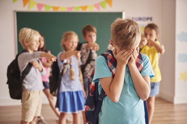 Visszaszorítanák az iskolai zaklatást