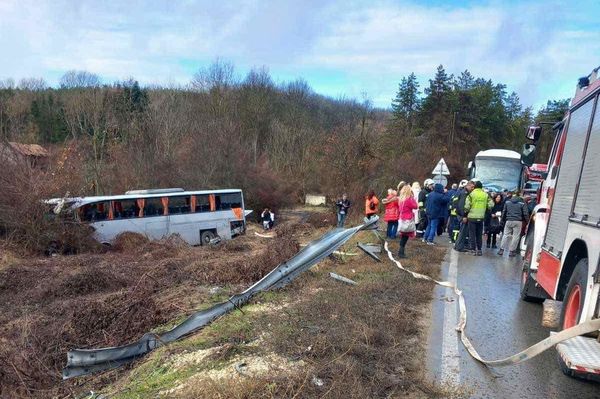 Román autóbusz ütközött Bulgáriában