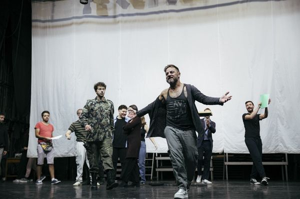 Shakespeare-rel indít a Tomcsa, kezdődik az új évad