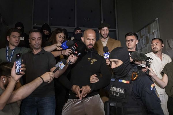 Visszakerül a DIICOT-hoz a Tate-fivérek ügyének vádiratát