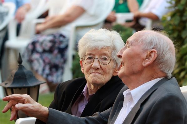 A mai napig kitartanak egymás mellett töretlenül