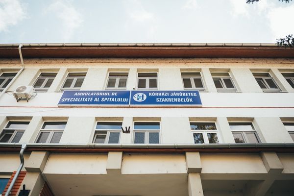 Felújítás miatt zárják le a poliklinika épületét