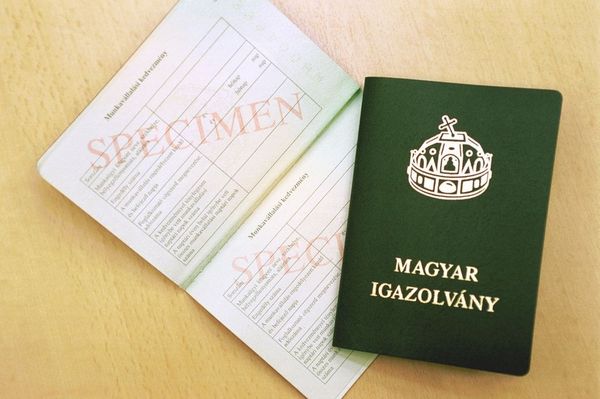 Magyar igazolvánnyal márciustól ingyenesen utazhatunk Magyarországon