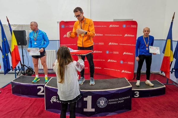 Fogcsikorgatva, égő combokkal: három aranyat szerzett Nagy Elemér