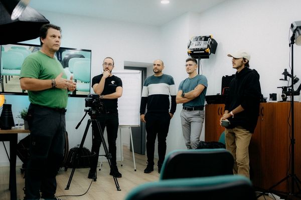 Operatőri és filmes képzést tartanak Udvarhelyen