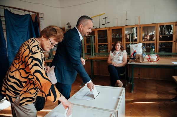 Szakács-Paál: Én is egy tisztességes és becsületes ember vagyok