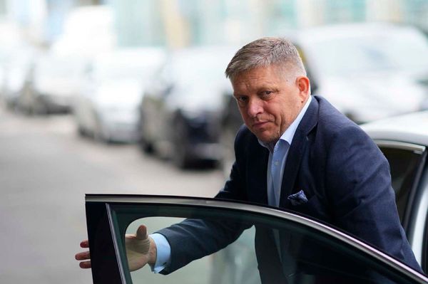 Meglőtték Robert Ficó szlovák miniszterelnököt
