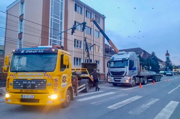 Baleset miatt zárták le az kórház előtti útszakaszt