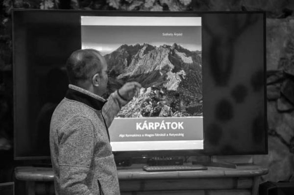 Elhunyt Székely Árpád