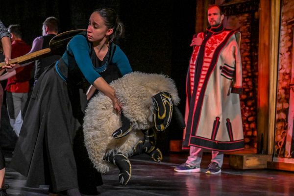 Mert a népmesék sokat üzenhetnek, a maiaknak is