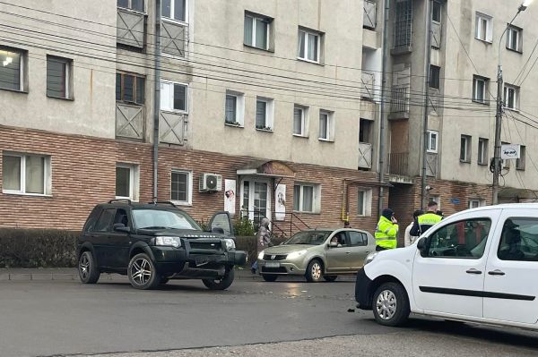 Három autó ütközött össze Udvarhelyen