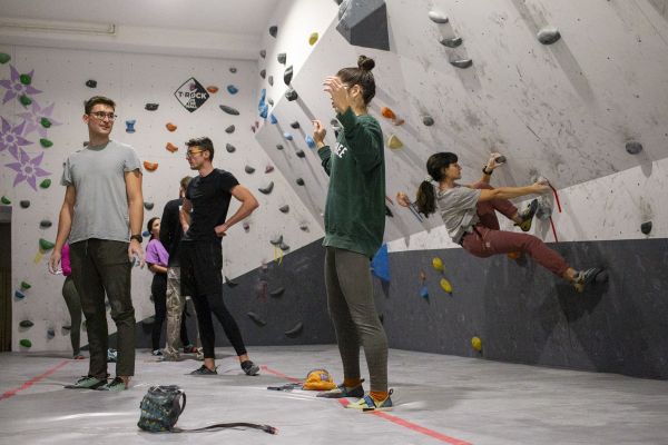 Falat húztak, közösséget építenek