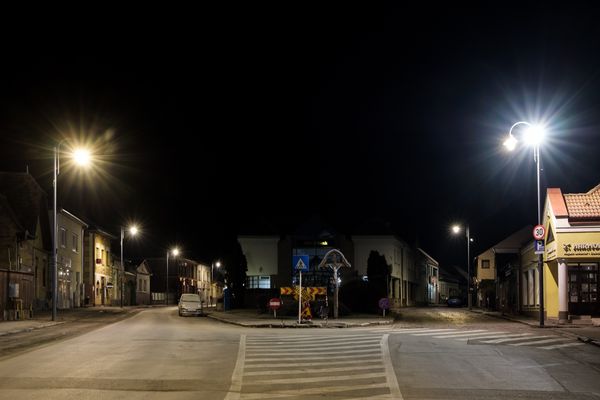 Hivatalos: egy órával hamarabb haza kell érni este