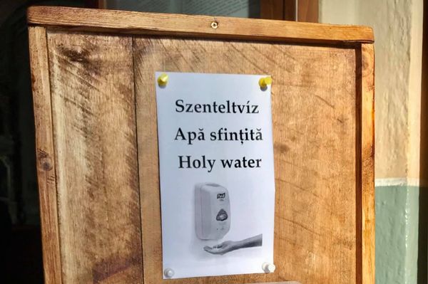 Szent ég, mit szereltek a kegytemplomba!
