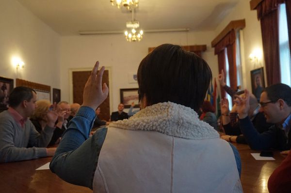 Húsz perc alatt eldőlt minden