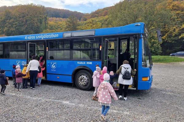 Fogorvosi rendelők, térfigyelő kamerák és kicsapás