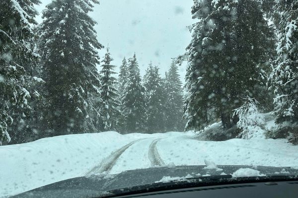 Az egész országban esik, fúj, a Hargitán havazik