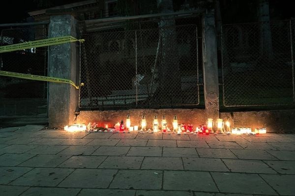 Magyarországi és hazai politikusok, egyháziak is részvétet nyilvánítanak