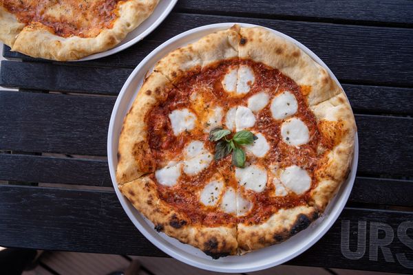 Tovább tart nyitva az 523 étterem