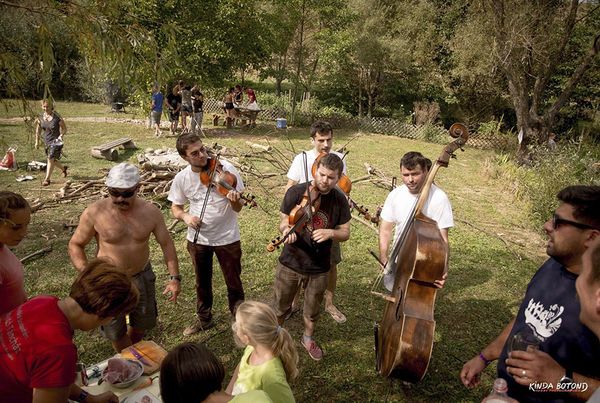 Kirúgják az oldalát