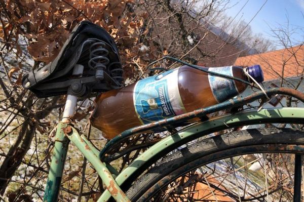 Ittasan vezették a kocsit, biciklit