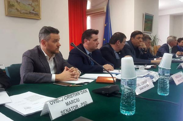 Összebeszéltek a bankok?