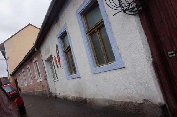 Lebontják a Petőfi utcai házakat