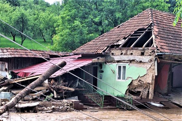 Egy halálos áldozata van az Arad megyei áradásoknak