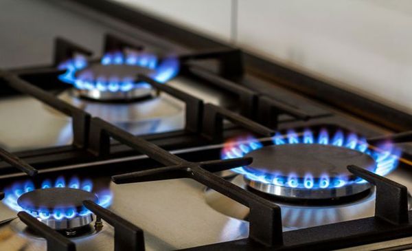 Gáz nélkül indul a hétfő