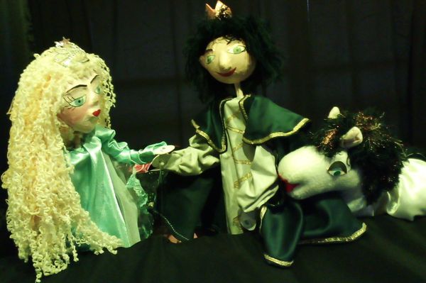 Udvarhelyszéken a Kőleves és a Világszép Nádszál