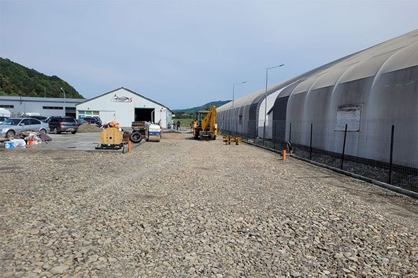 Beruházott a Benke Dev