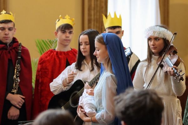 Szokatlan betlehemes csoport lassította le az időt