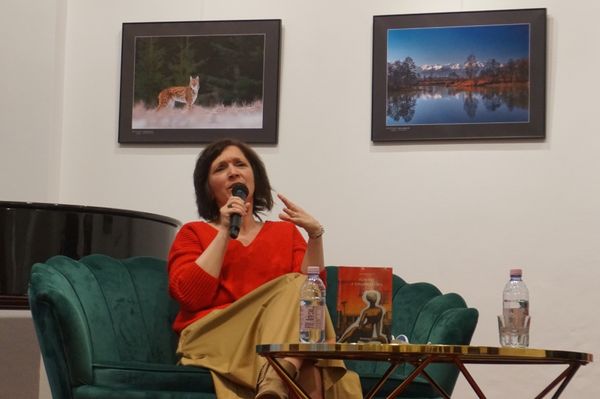 Botházi Mari: a tükörbe nézés mindig sikerüljön