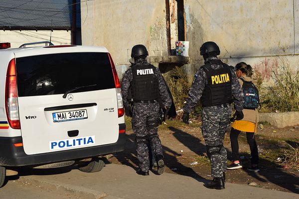 Így lopták a dezodort a Budvár negyediek (videó)