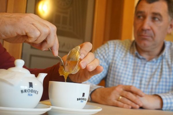 A vállalkozó kisebb adót, a hivatal több időt kér