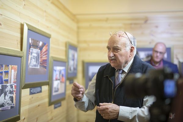 Milyen csinos, és mekkorát nőtt a Melinda!